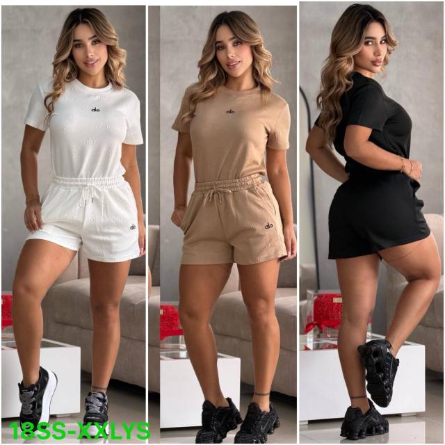 Shirts and shorts set (S-XXL)