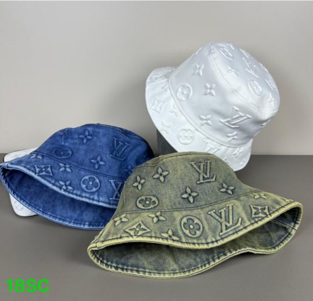 Bucket hat