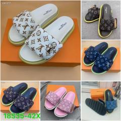 Slippers (36-42)