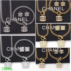 Necklace Bracelets and earrings set