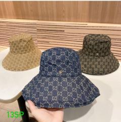 Bucket hat