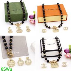 Necklace and earrings set