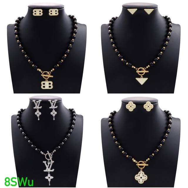 Necklace and earrings set