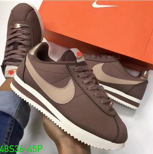 Sneakers (36/45)