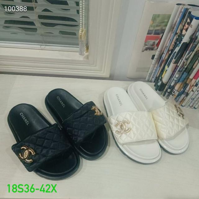 Slippers (36-42)