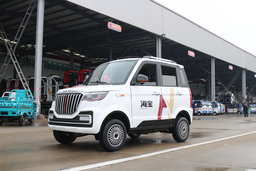 Investigation into Safety Hazards of Low-Speed Electric Vehicles: Leakage Issues Spark Concerns