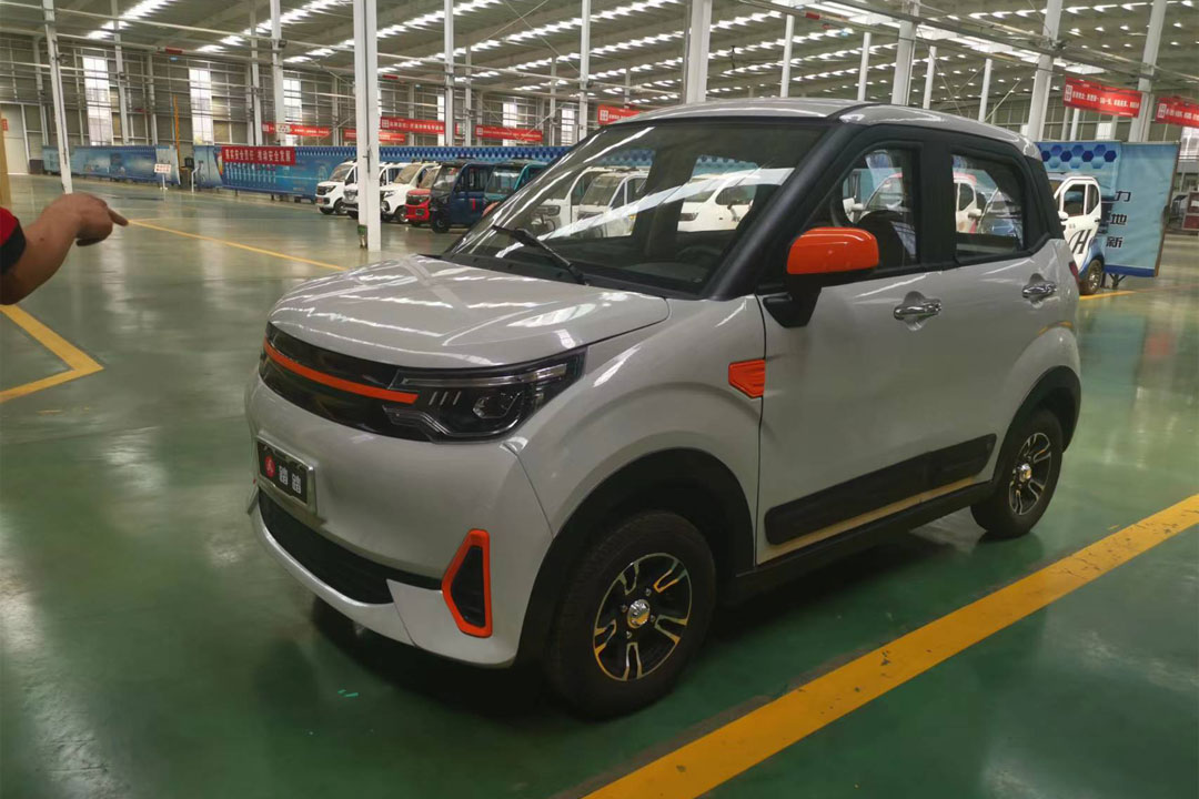 Powering Low-Speed Electric Vehicles: Exploring Three Major Battery Types
