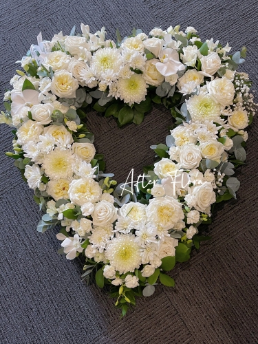 Funeral Wreath in heart shape