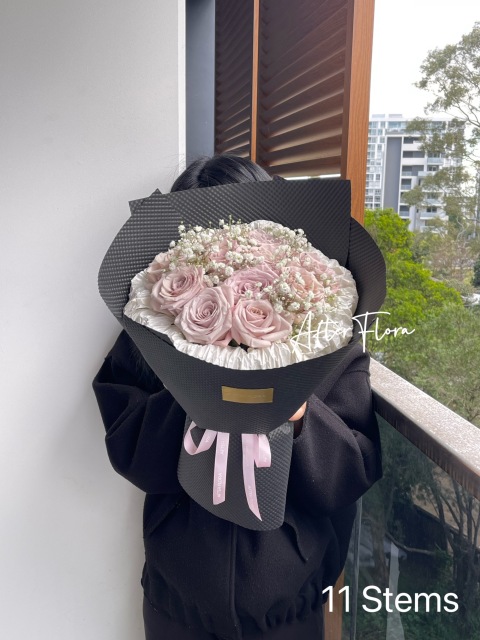 Menta roses+baby's breath