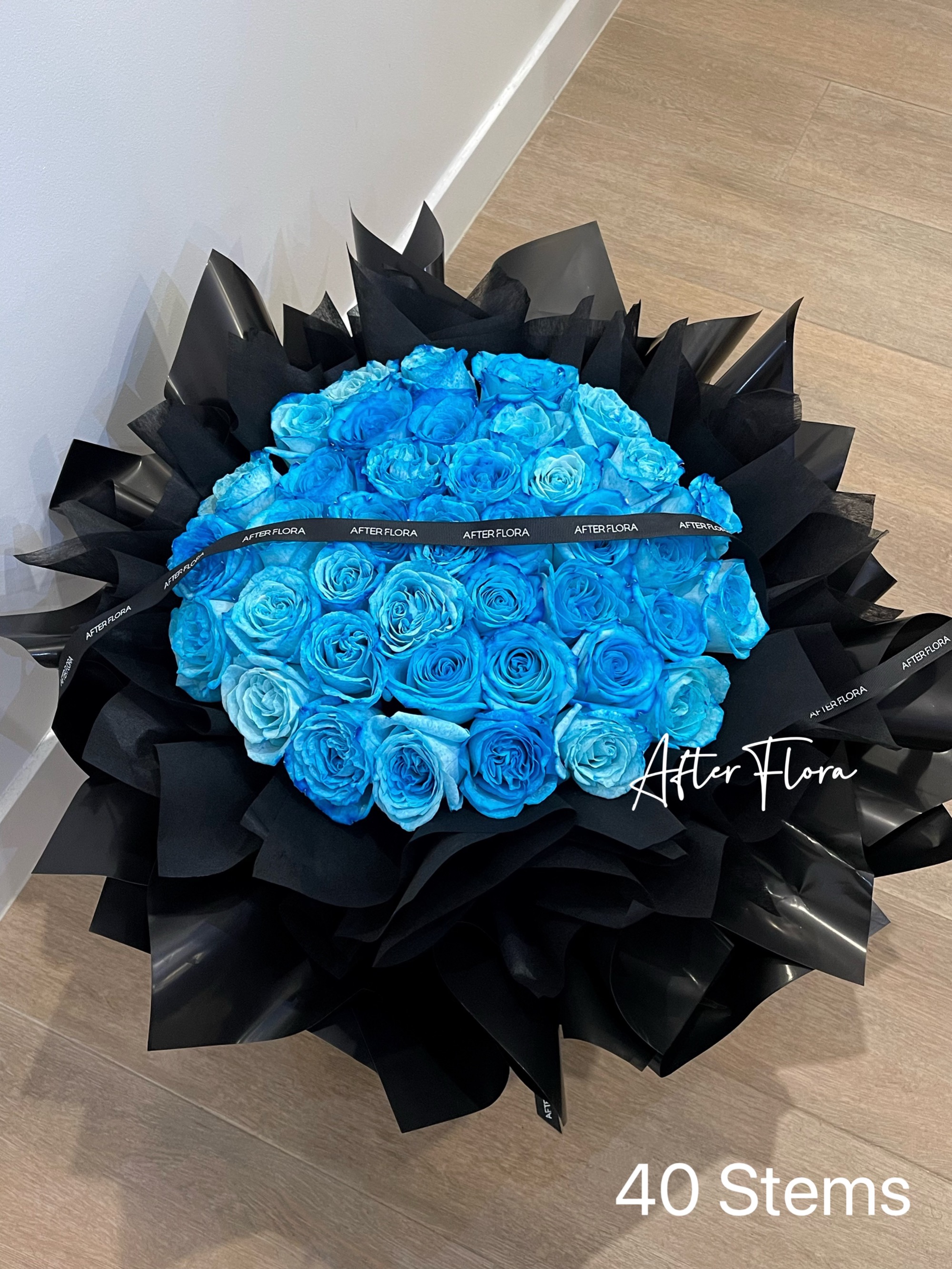 Azure Blue Roses (fancy wrapping)