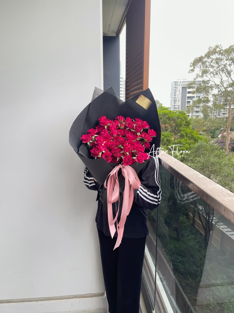 Petite Rose Hot Pink