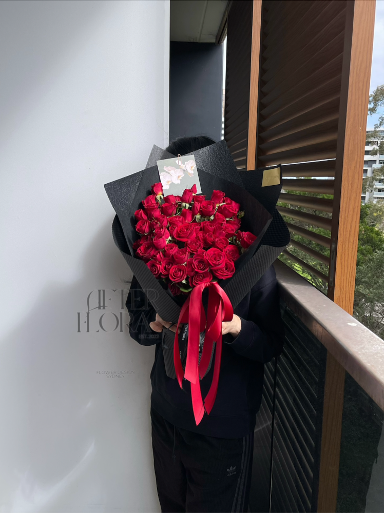 Petite Rose Red