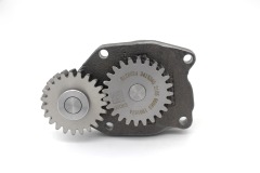 Lubricating oil pump for 6CT8.3/6D114/R305-7/PC360-7