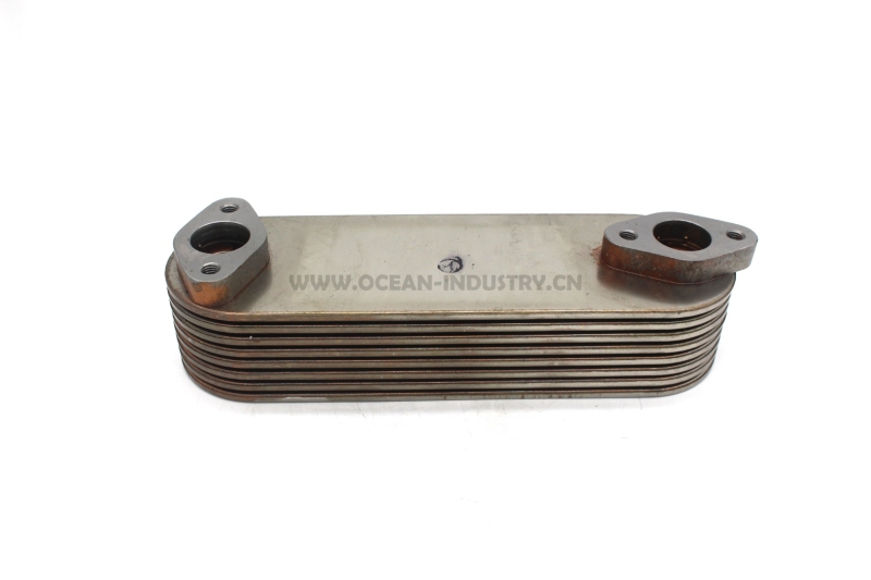 65.05606-5020 Engine oil cooler for D1146/DE08T