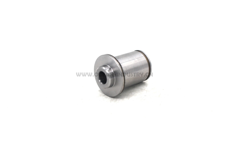 65.05205-0018 idler gear shaft for D1146/DE08Tis