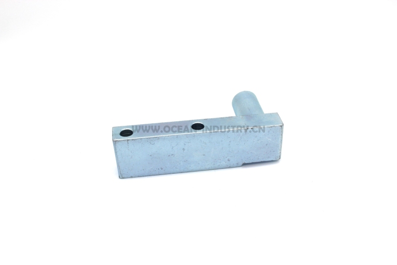 65.19103-5040 Alternator support for D1146/DE08T