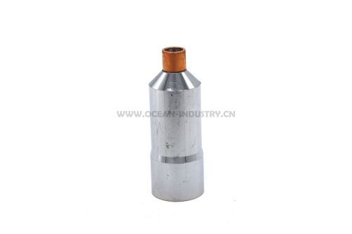 J05E/J08E cylinder head Injector sleeve