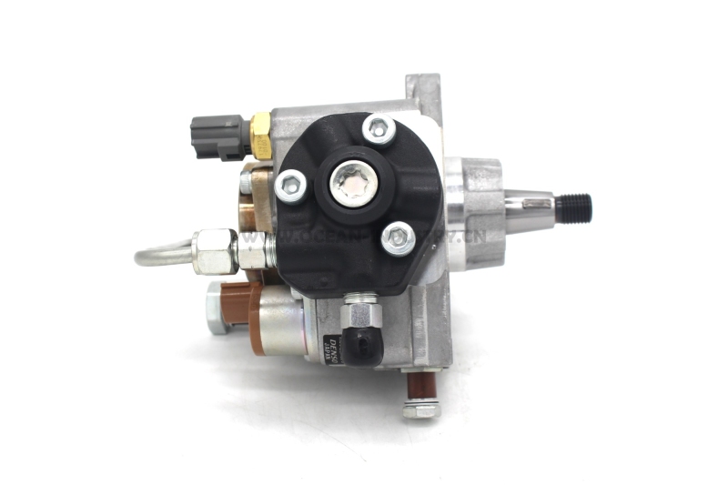 Fuel pump for J05E 22100-E0036