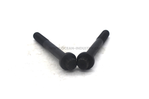 4HK1 Cylinder head bolt
