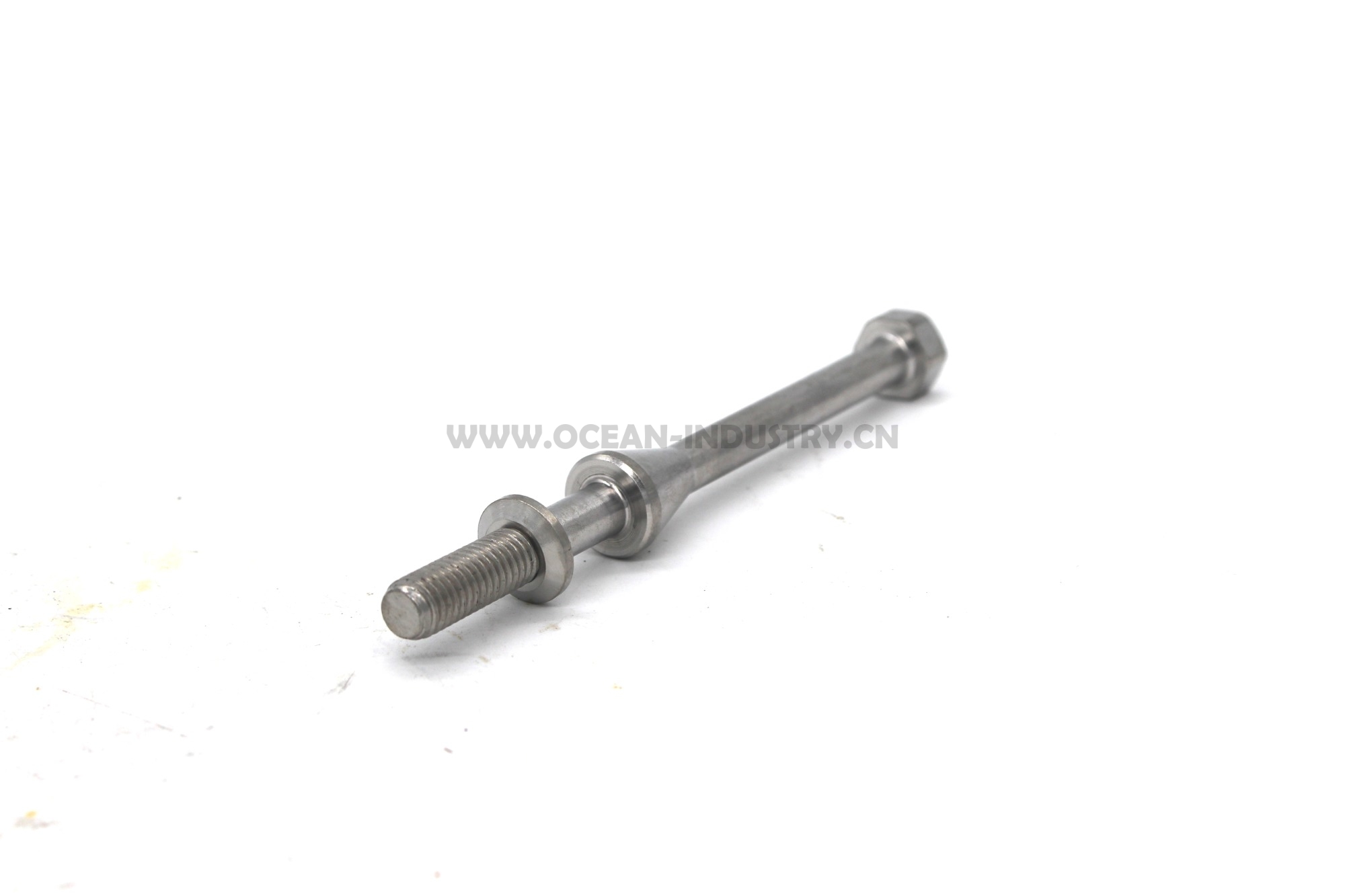 J05E/J08E Injector retainer bolt