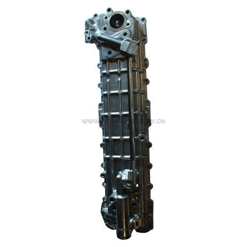 6HK1 Oil cooler cover