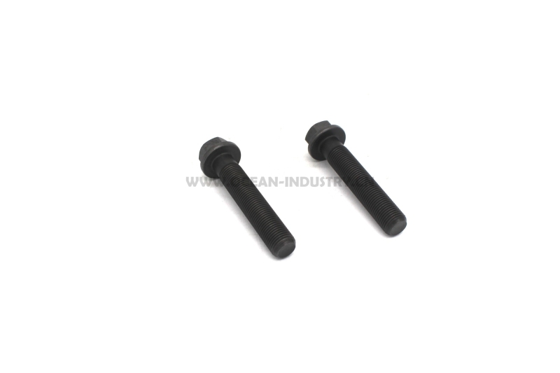 J05E Connecting Rod bolt