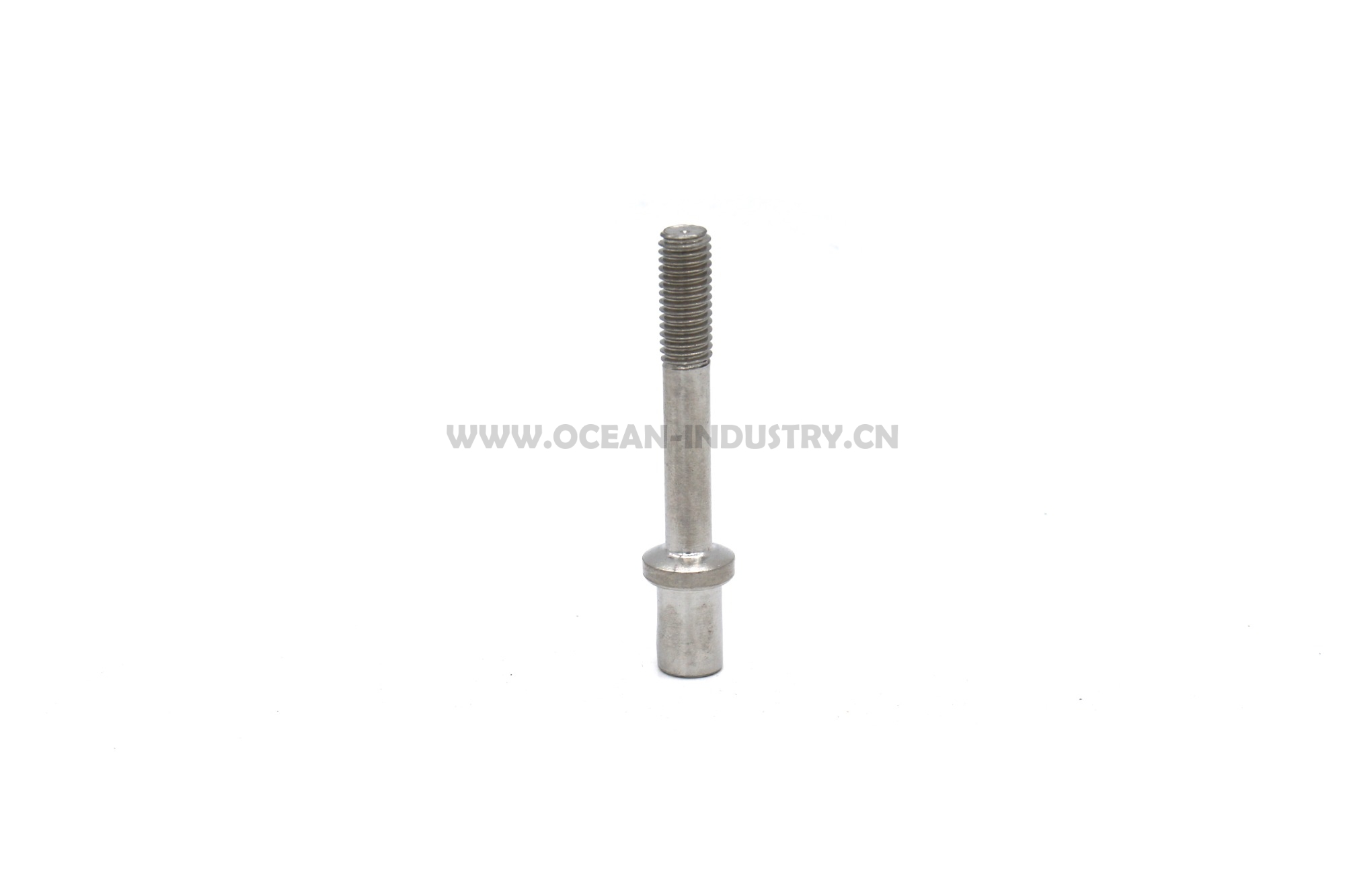 4HK1 Injector retainer bolt