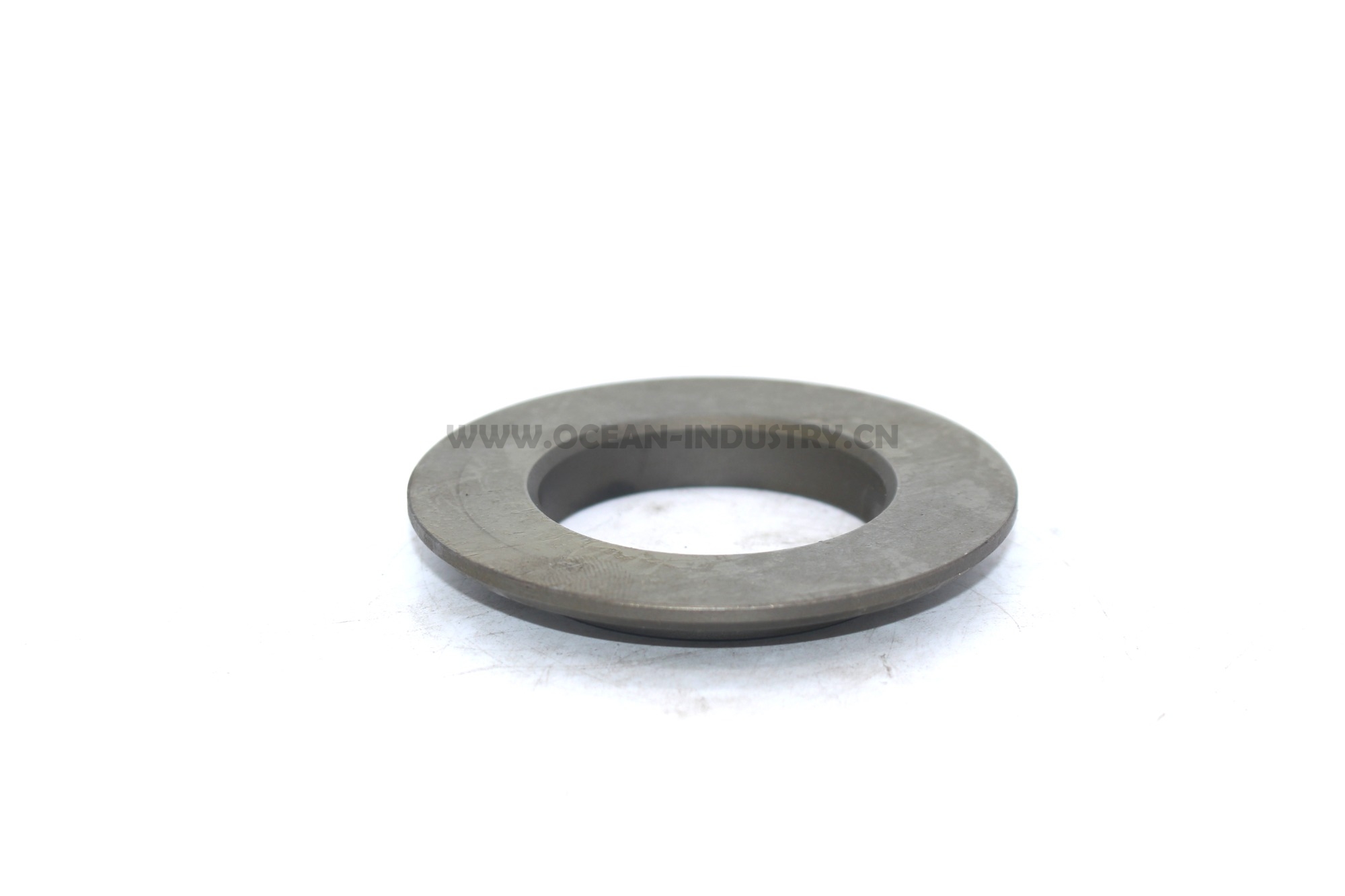 J05E/J08E Idler gear shaft plate