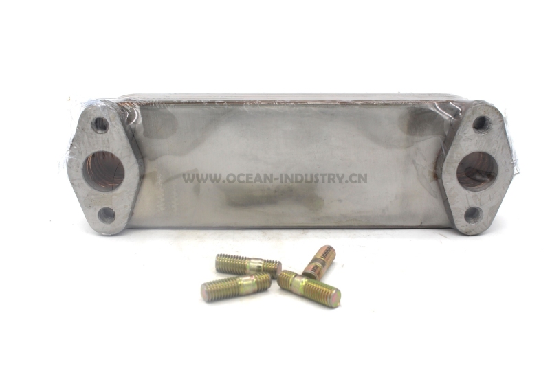 J05E Oil cooler