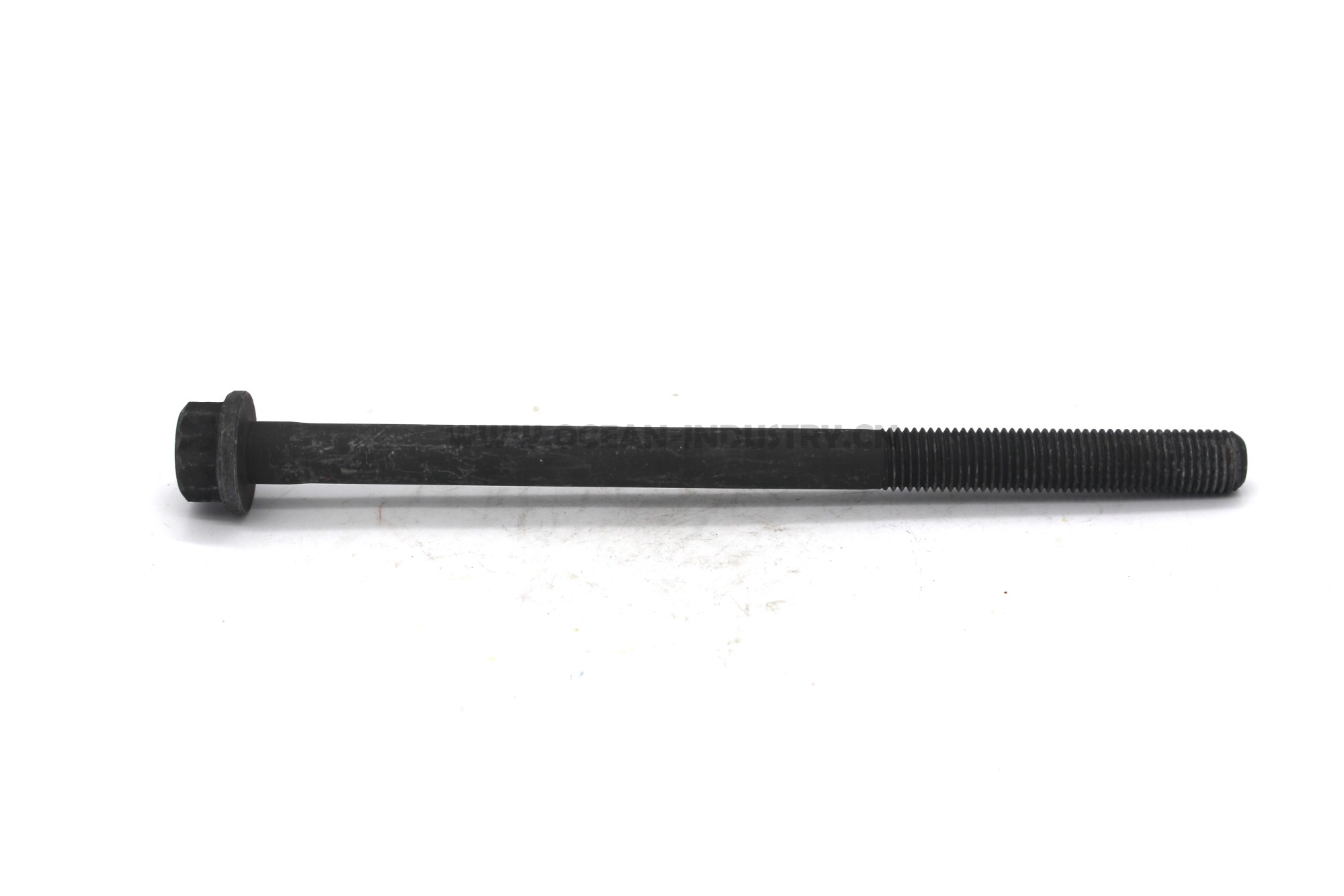 J05E Cylinder head bolt-long
