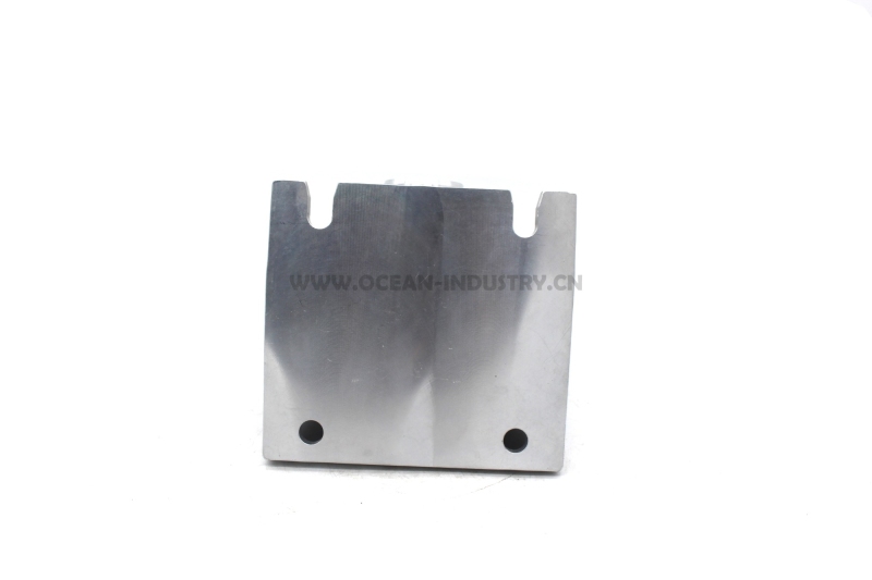 3406949 Lubricating Oil Filter Head for QSM11 ISM11 M11