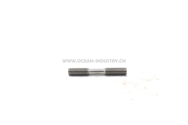 6BD1 6BG1 Injector retainer bolts