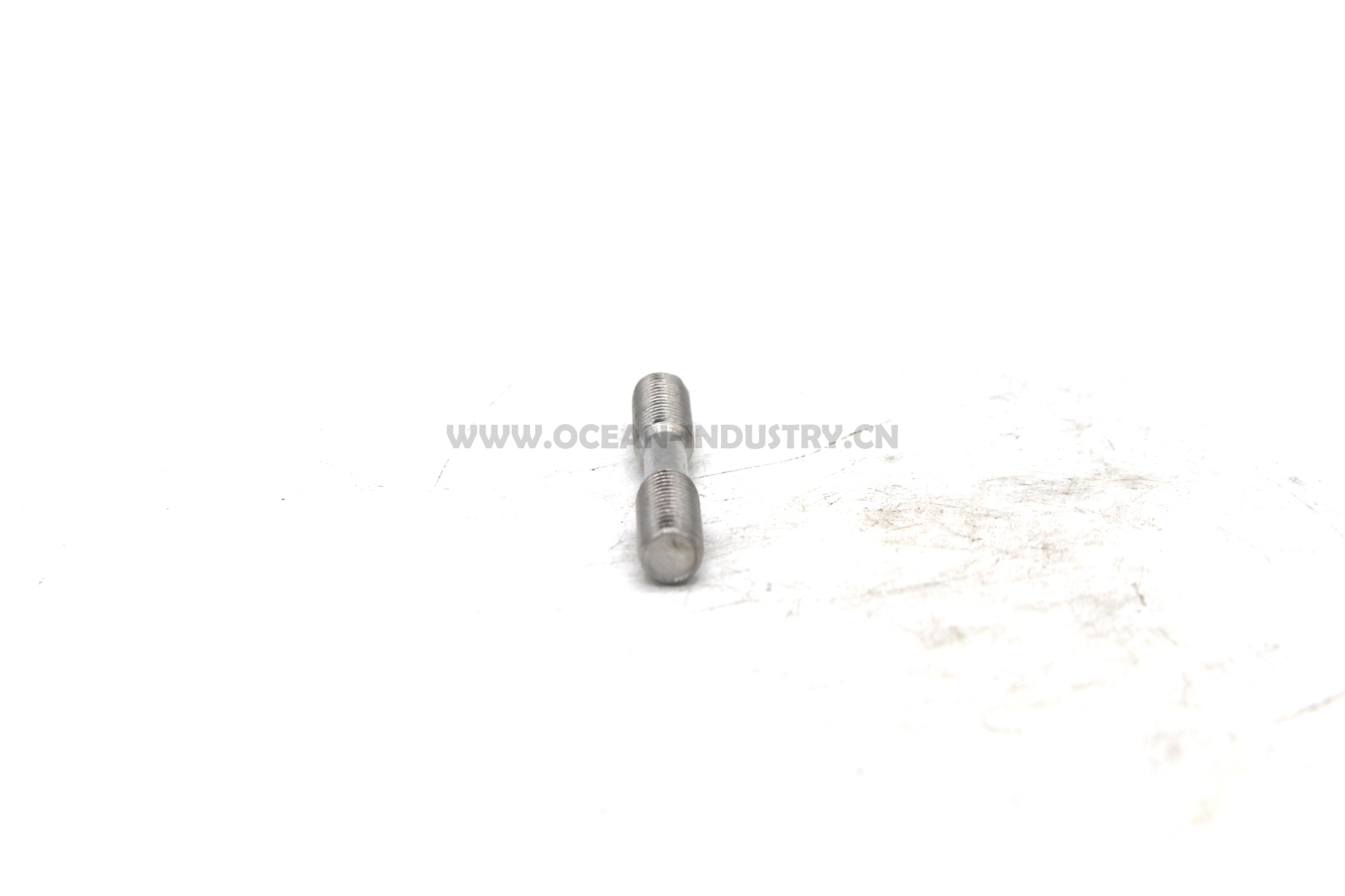 6BD1 6BG1 Injector retainer bolts
