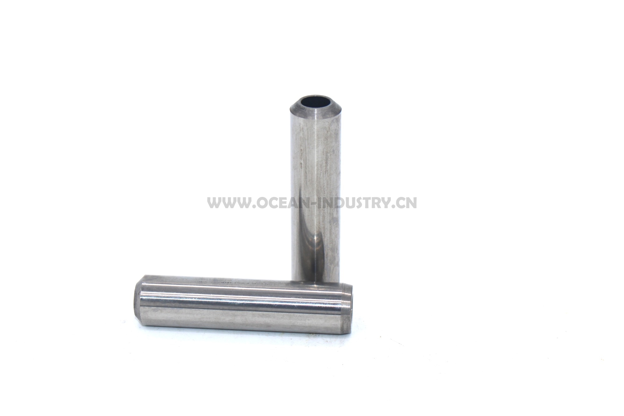 6D125 Valve guide for PC450-8