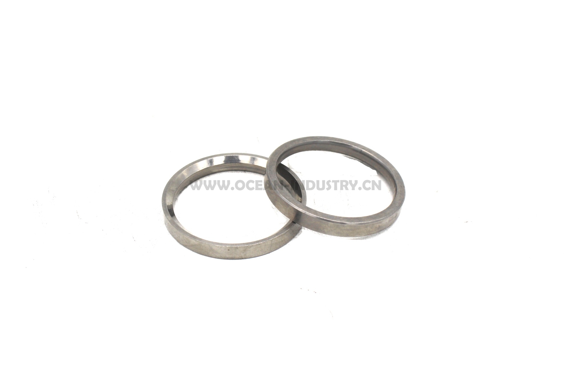 6D24 Exhaust valve seat