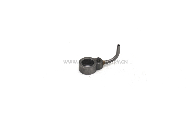 4M40 Oil cooling nozzle