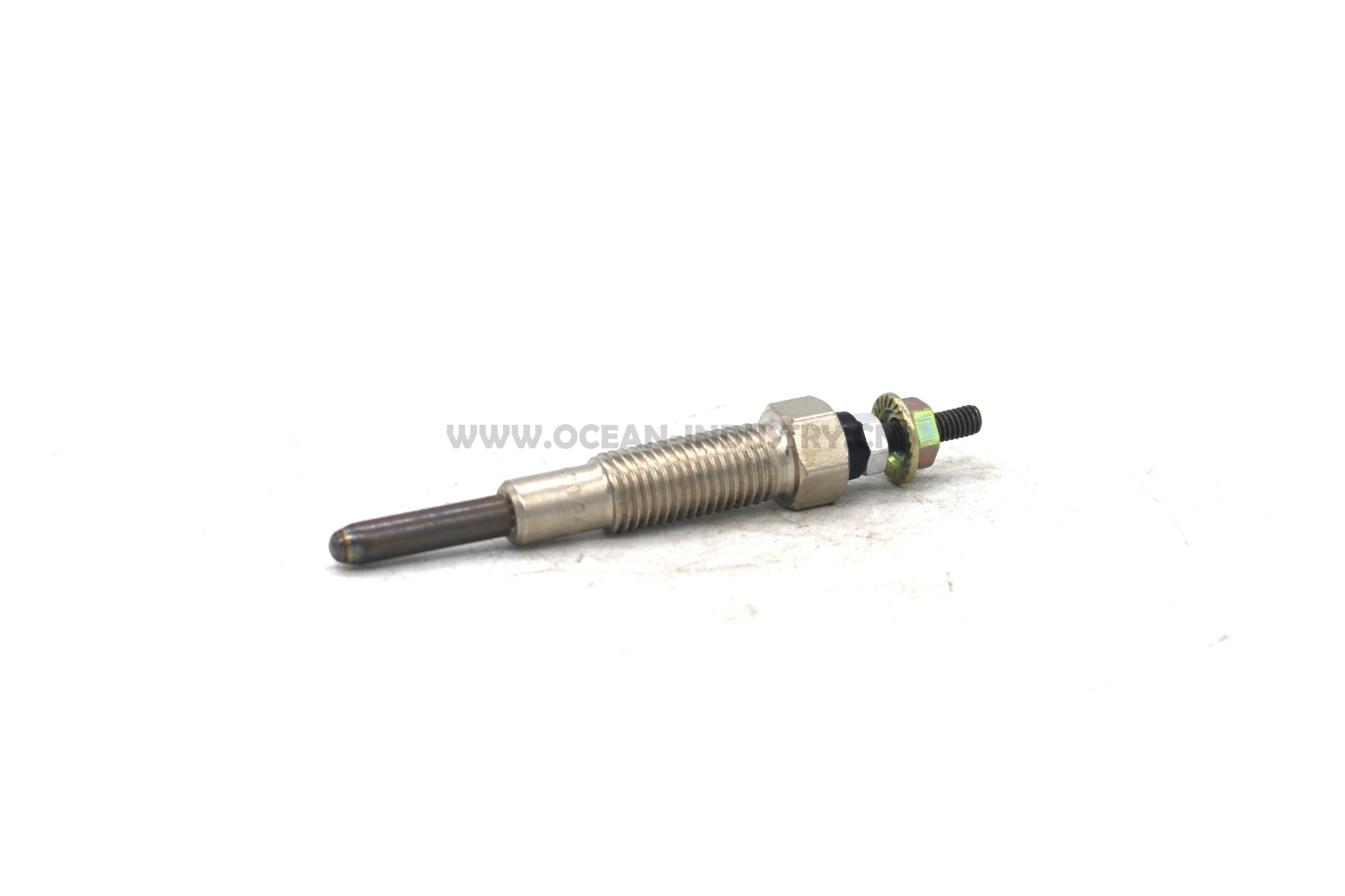 4M40 Glow plug