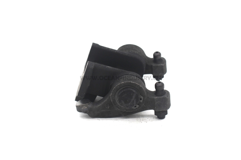D7D Rocker lever assembly