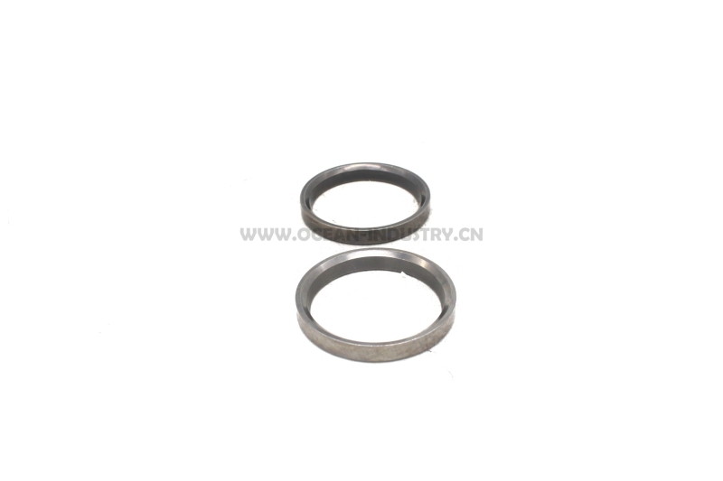 6D24 Intake valve seat