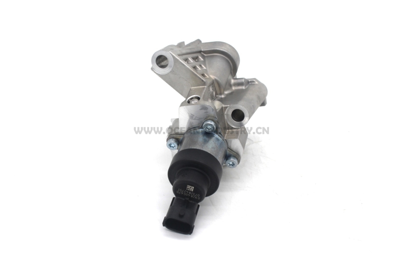 D6E Fuel sensor