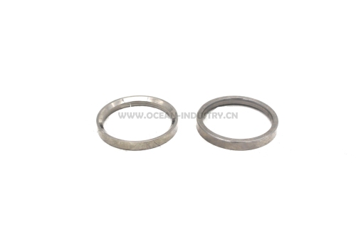 6D24 Exhaust valve seat