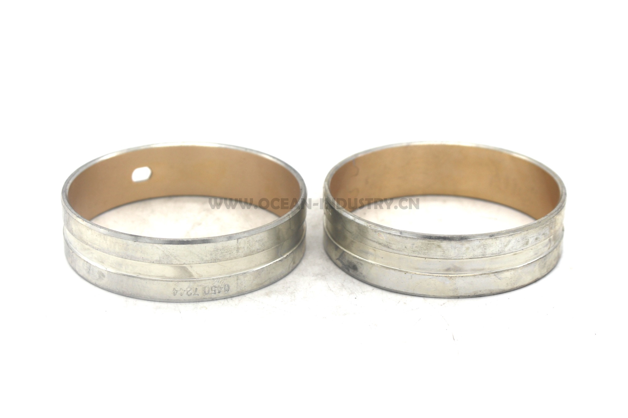 D6D Camshaft bearing