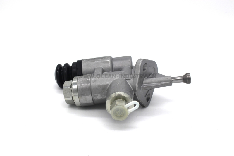 4988748 oil pump for 6CT 6D114