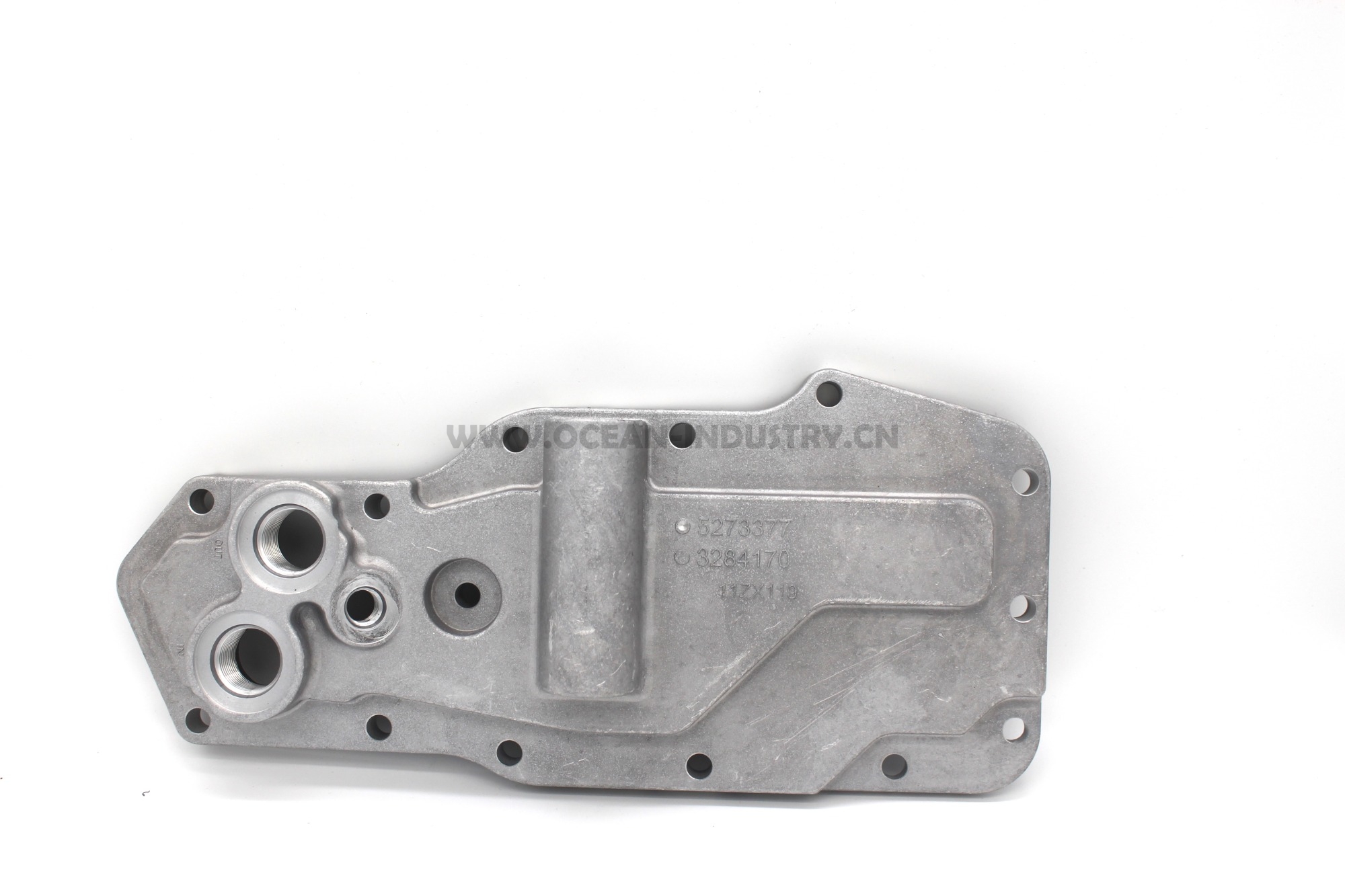 5273377 Lubricating Oil Cooler Cover for 6D102 6BT
