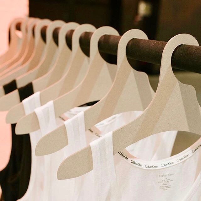 The future of clothes hangers-Cardboard hangers