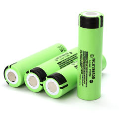 3.7V 2000mA Li-ion 18650 Battery