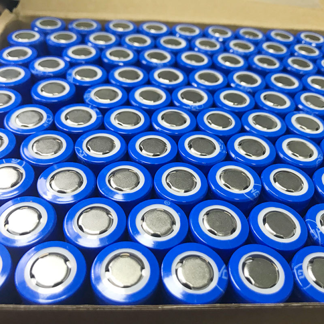 Bulk Sale Rechargeable 3.7v 18650 Cell 1800mah Lithium Li Ion Battery for Toys