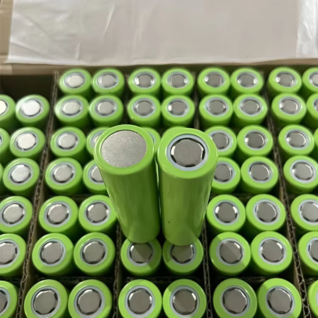 Rechargeable Cell Lithium Ion Battery Pack 18650 2500mah Cell 3.7V Li Ion Batteries