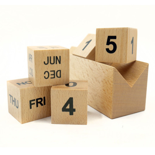 Exquisite Popular Wooden Desktop Calendar with Pen Holder