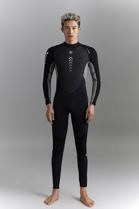 Man's Surfing Wetsuit 3mm